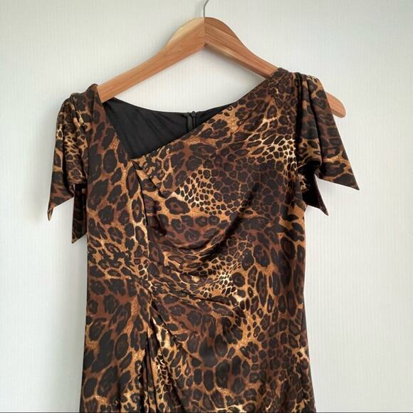 David Meister leopard party dress ruched at the side asymmetrical neckline sz 6 - Picture 2 of 9